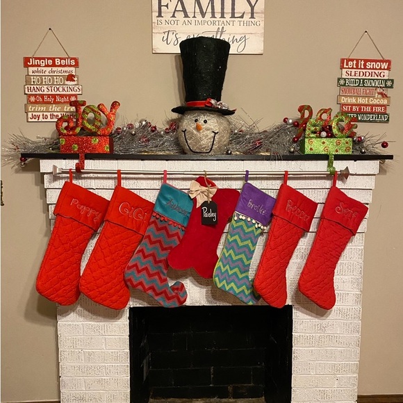 2 Stocking holders - Picture 3 of 3